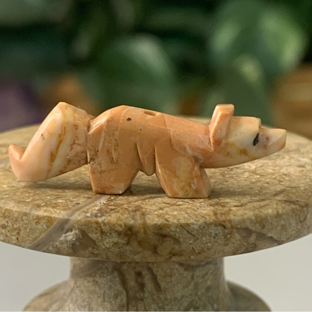 Native American Zuni Hand Carved Wolf Fox Fetish Bead Stone Animal Vintage 1.2" - Picture 4 of 13